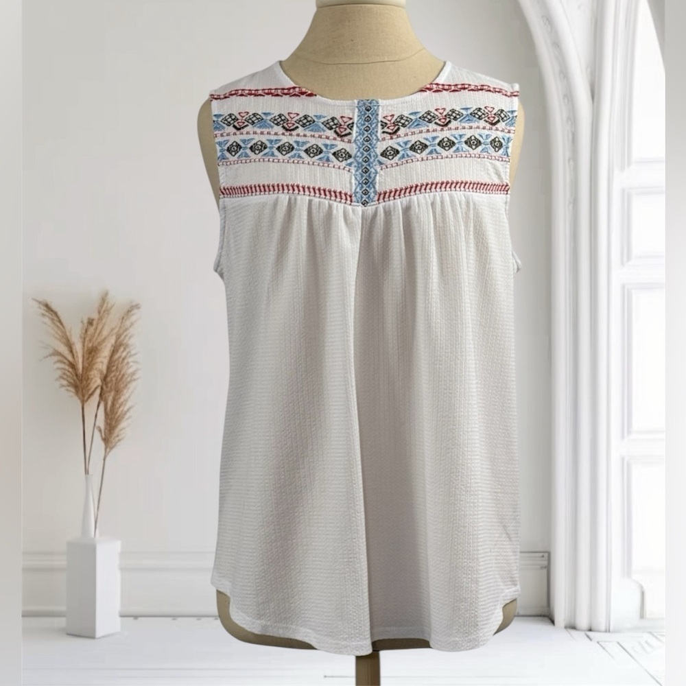 Adrianna Papell | Embroidered Tank